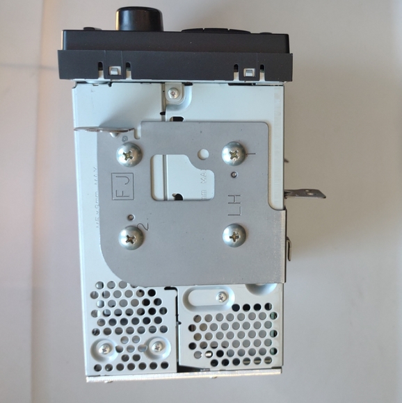 Clarion Subaru Stereo PF-3386A-A CD Bluetooth 86201FJ620 2013 Crosstrek Headunit - Picture 6 of 9